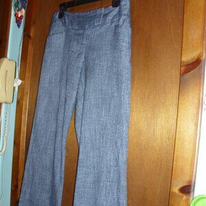 size 4r. nwot. the limited. cassidy fit.slacks slight flair at bottom leg.